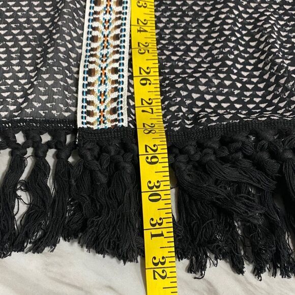 Xhilaration‎ Black White Kimono Cardigan Boho Fringe Trim Size M - Picture 12 of 13